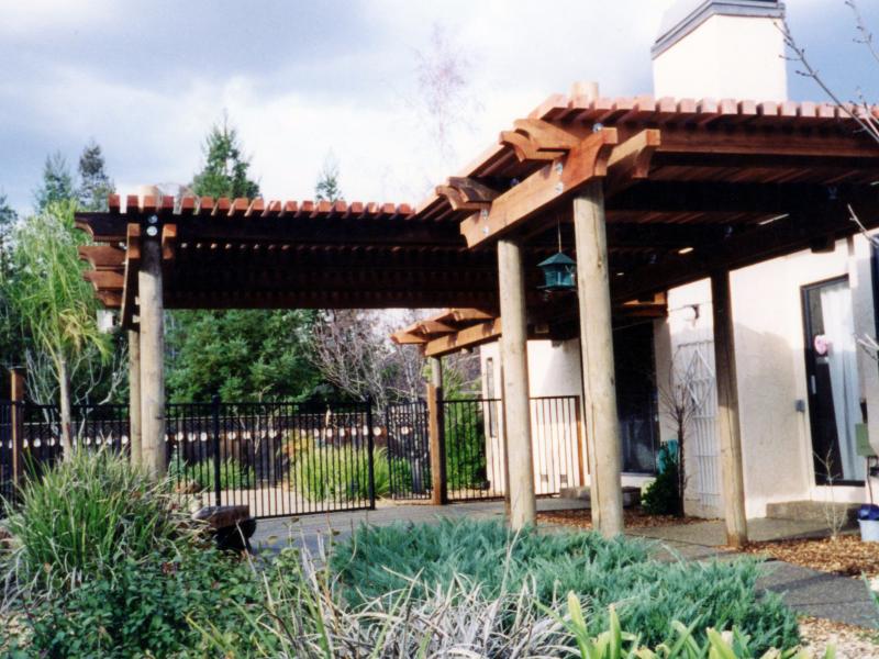 Trellis Buy Redwood